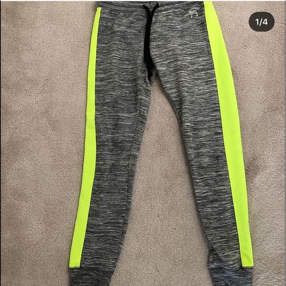 PINk Sweatpants - Picture 1 of 3